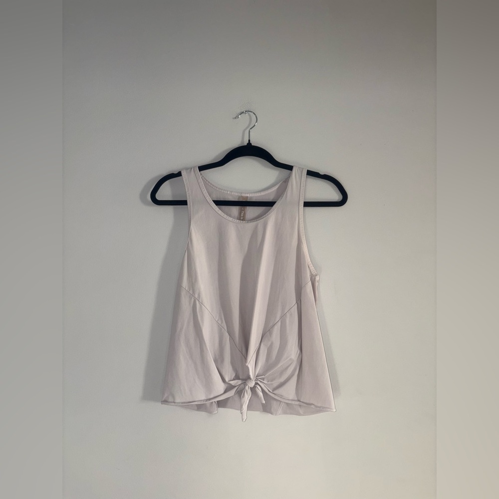 The Constant | White Front Knot TankTop